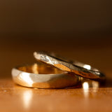 Faceted couple gold rings