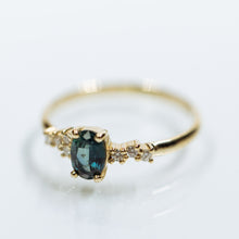 Load image into Gallery viewer, Teal sapphire cluster ring
