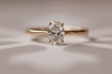 Load image into Gallery viewer, Diamond oval solitaire ring
