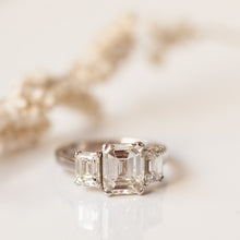Load image into Gallery viewer, Emerald cut engagement ring
