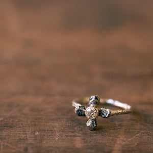 MeteorIte and diamond flower branch ring