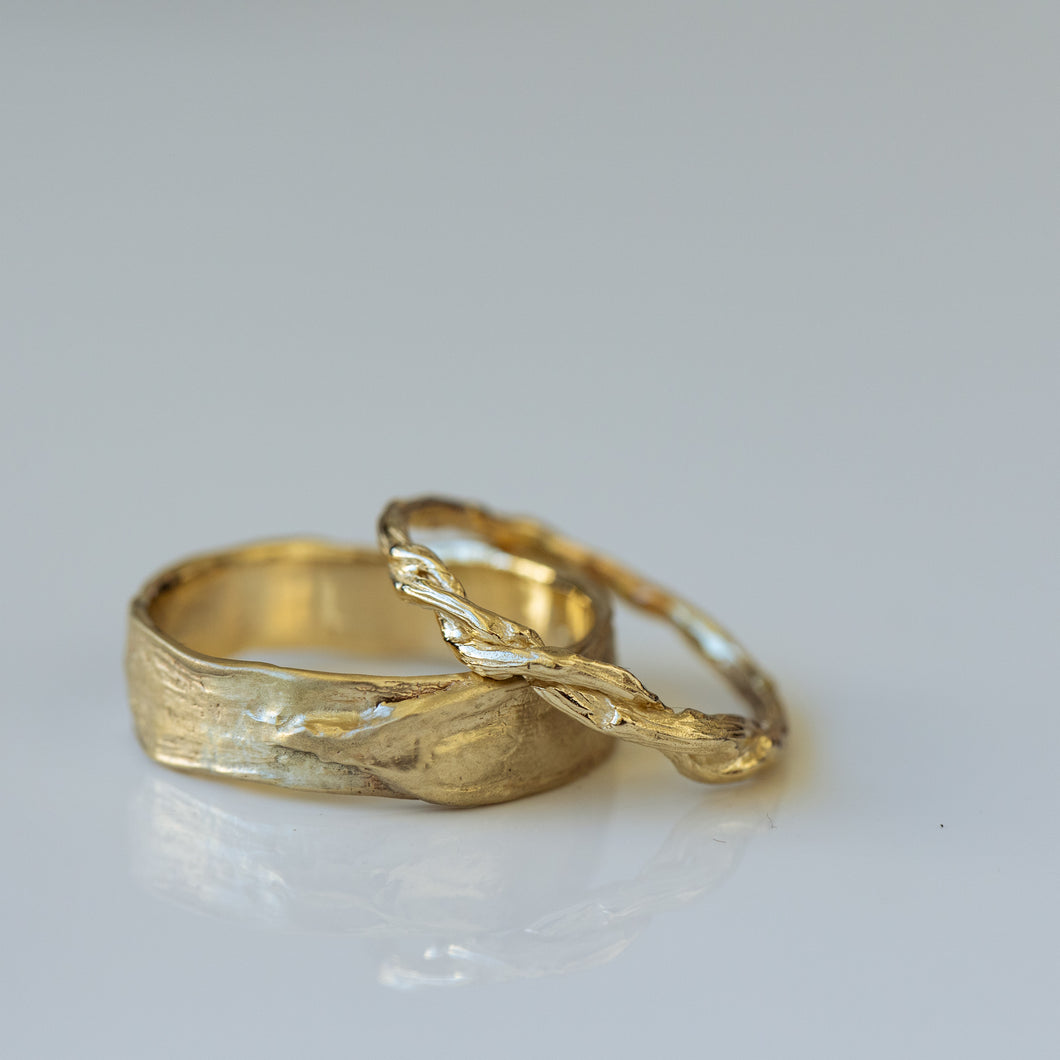 Twisted branch & overlapped leaf wedding rings