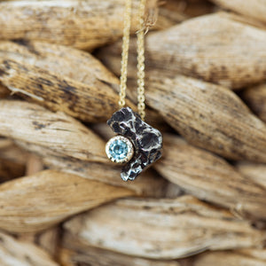 Meteorite & sapphire necklace