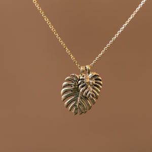 Philodendron leaves duo pendant