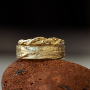 Twisted branch & overlapped leaf wedding rings