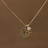 Philodendron leaf pendant with white diamond