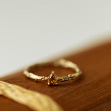 Load image into Gallery viewer, Orange drop diamond on branch ring
