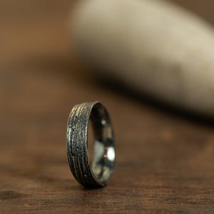 Thin kernel silver ring
