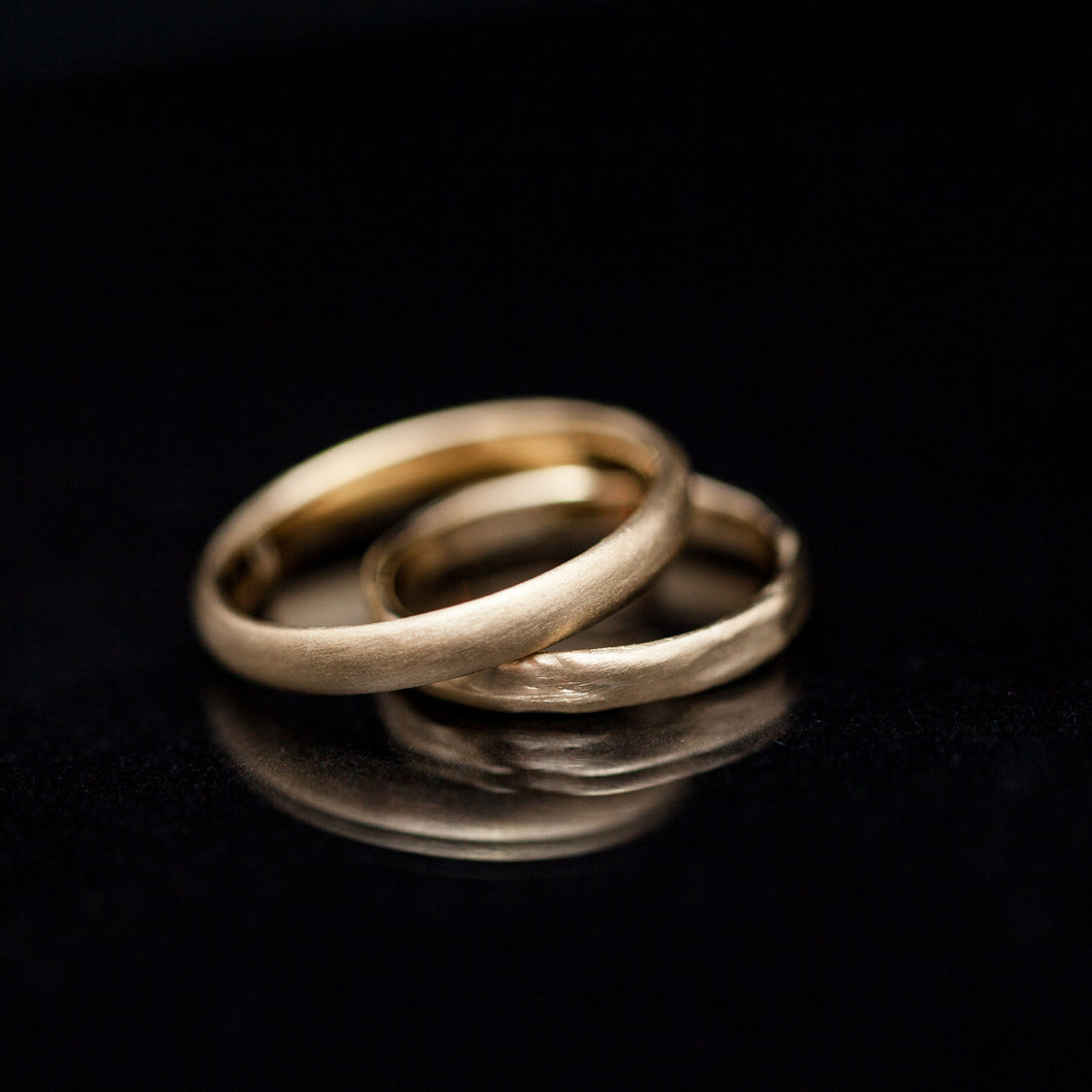 Slightly raw & Clean gold rings