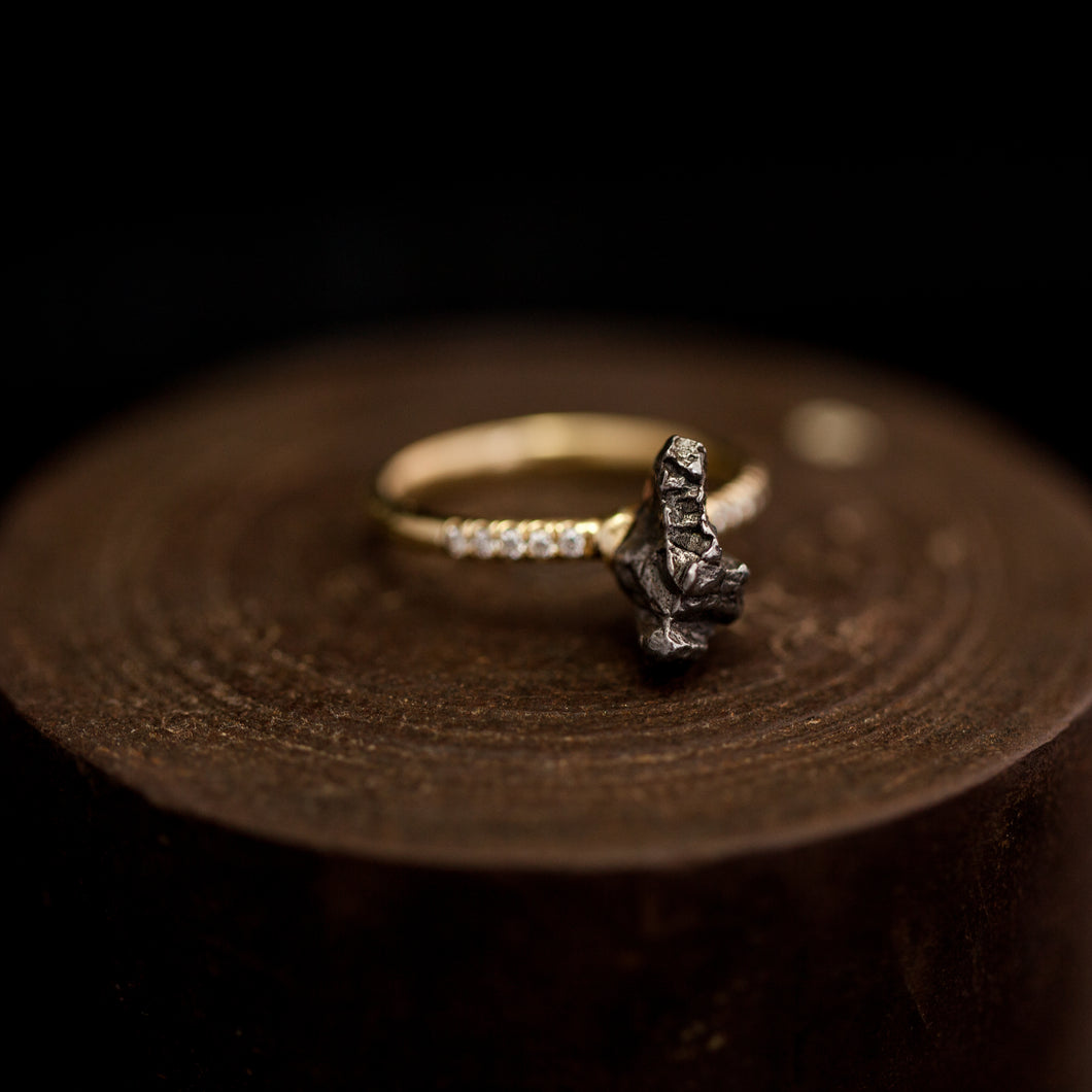 Meteorite ring & diamonds