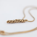Lungo flower necklace